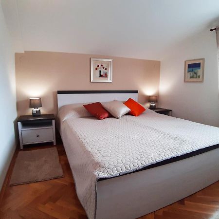 Apartments Zrinka 793 Пореч Экстерьер фото